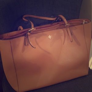 Good shape, little use, beautiful appearance